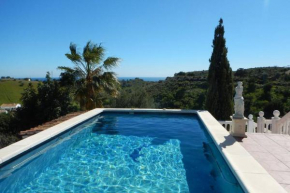 Spacious house with sea view, Los Puertas